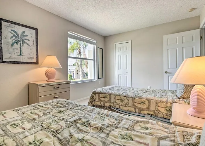 Spacious Home With Pool Less Than 5 Mi To Disney World